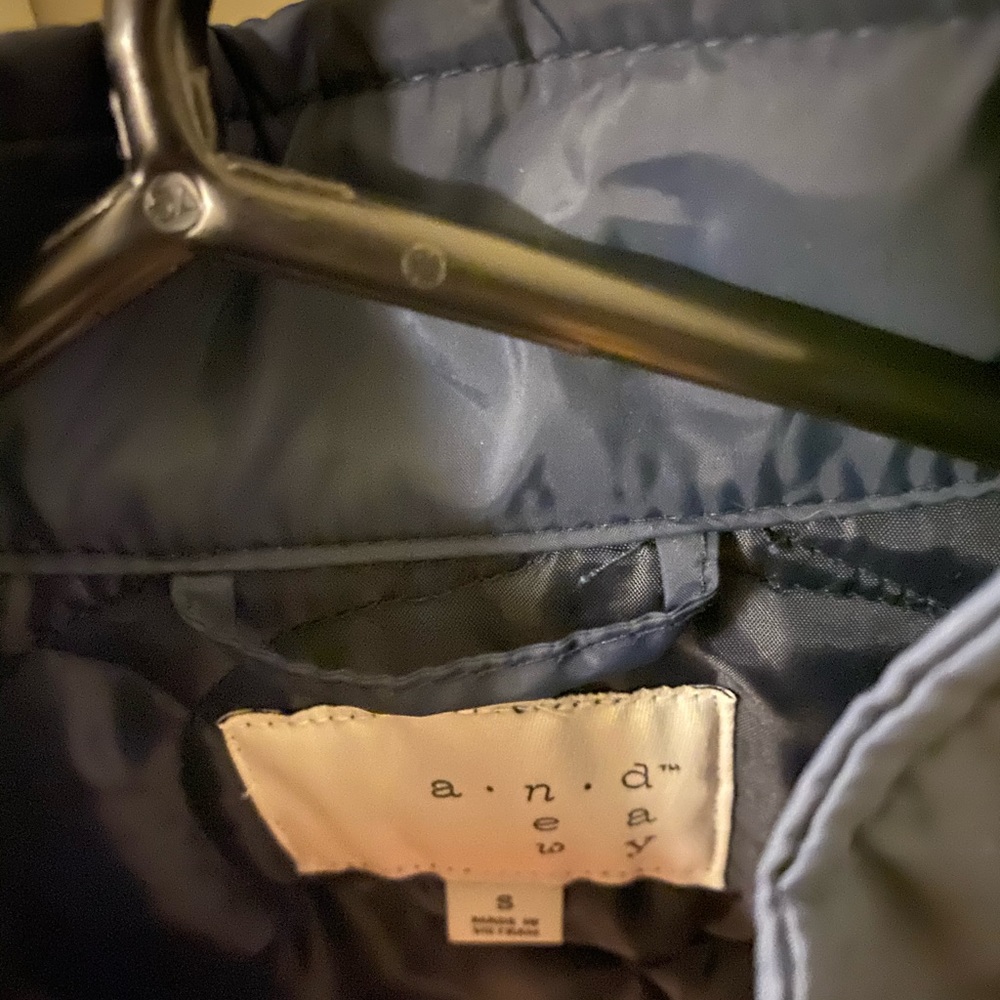 Quilted Jacket - Picture 2 of 3